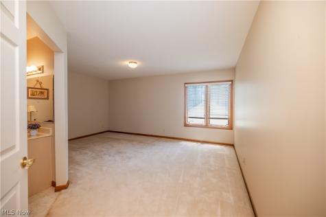 1015 Niles Vienna Road Niles OH 44446