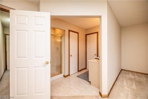 1015 Niles Vienna Road Niles OH 44446