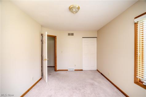 1015 Niles Vienna Road Niles OH 44446