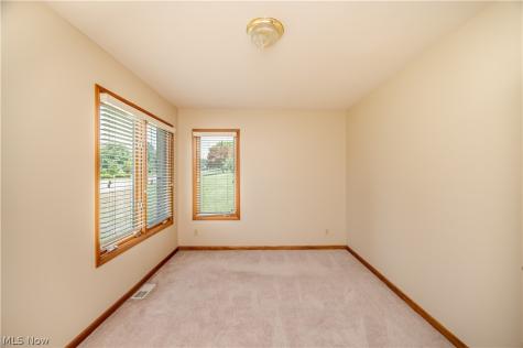 1015 Niles Vienna Road Niles OH 44446