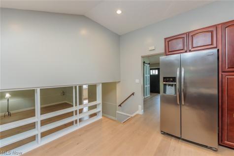 4143 Brendan Lane North Olmsted OH 44070