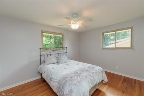4143 Brendan Lane North Olmsted OH 44070