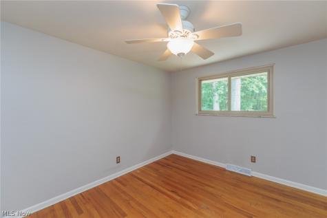 4143 Brendan Lane North Olmsted OH 44070