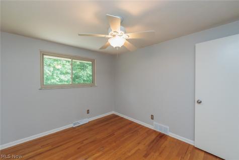 4143 Brendan Lane North Olmsted OH 44070