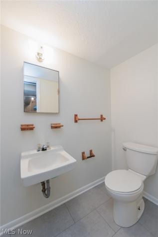 4143 Brendan Lane North Olmsted OH 44070