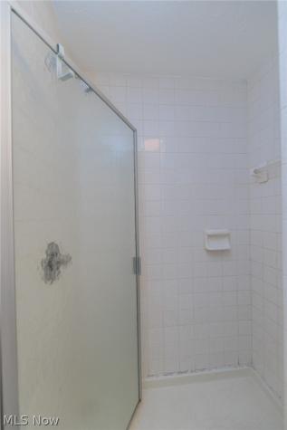 4143 Brendan Lane North Olmsted OH 44070