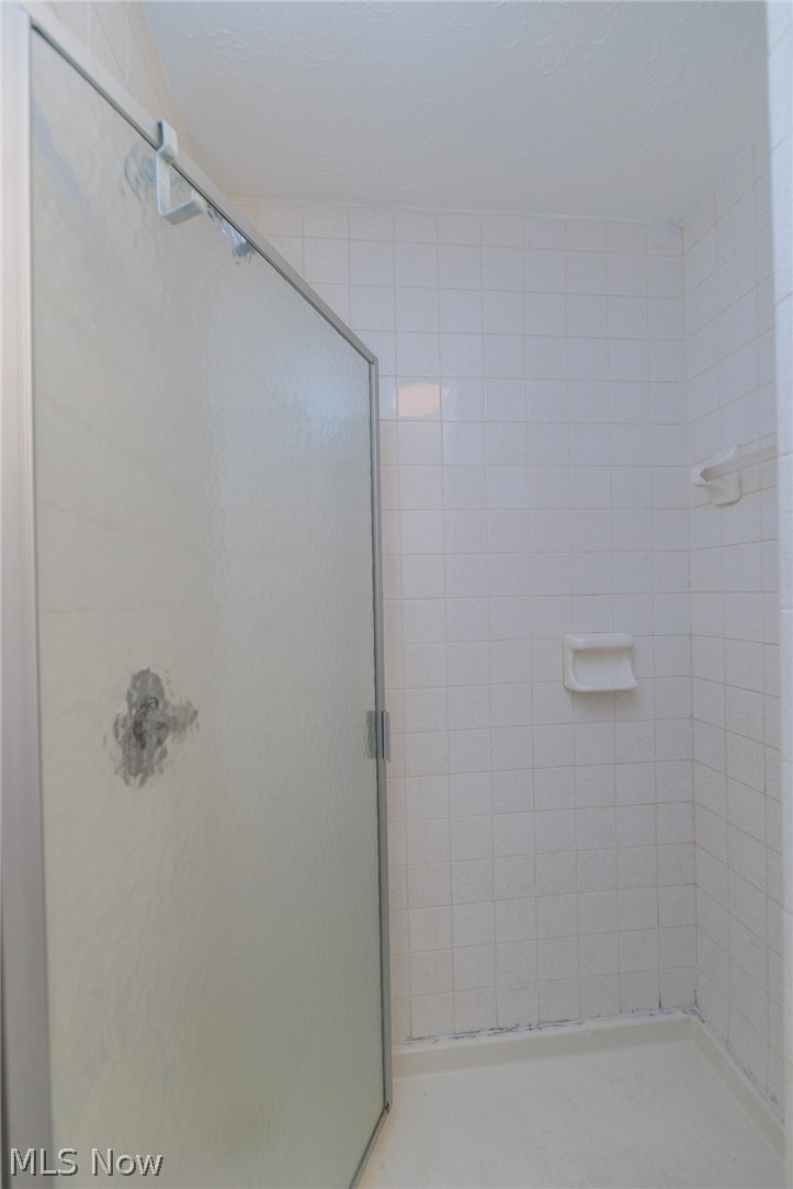 4143 Brendan Lane North Olmsted OH 44070