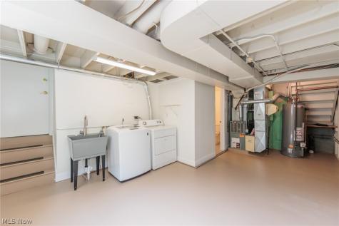 4143 Brendan Lane North Olmsted OH 44070