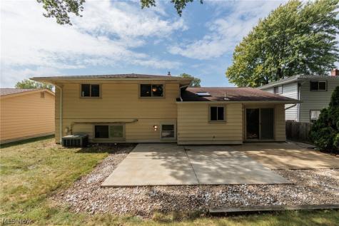 4143 Brendan Lane North Olmsted OH 44070