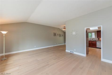 4143 Brendan Lane North Olmsted OH 44070
