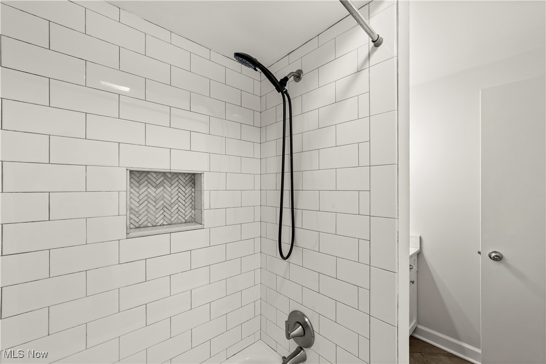 6698 Wildwood Trail Mayfield Village OH 44143