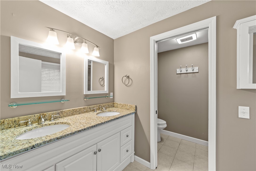 6698 Wildwood Trail Mayfield Village OH 44143