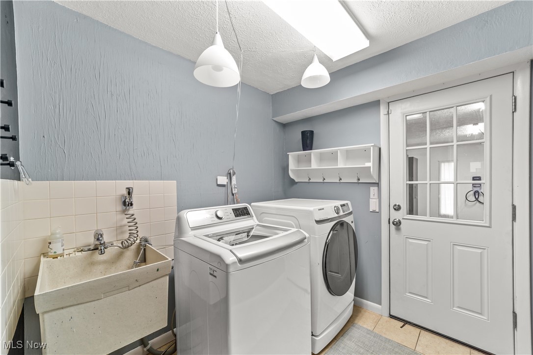 6698 Wildwood Trail Mayfield Village OH 44143