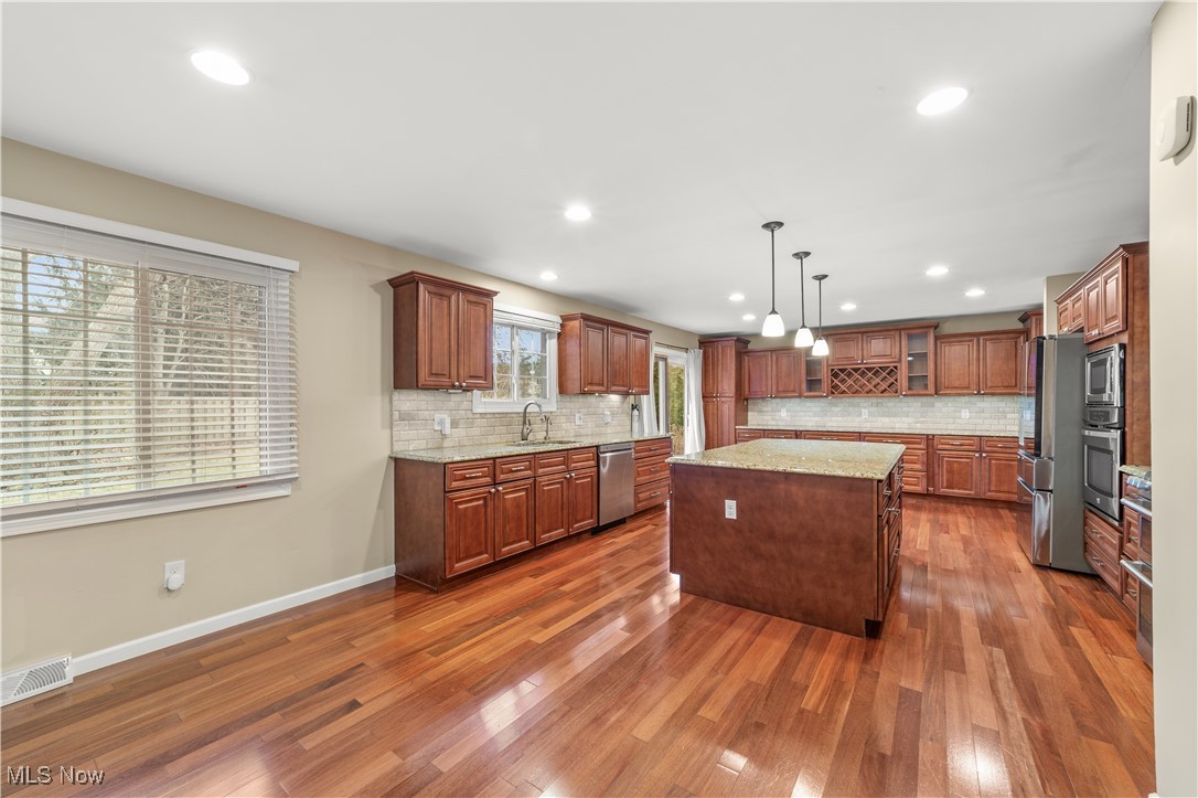 6698 Wildwood Trail Mayfield Village OH 44143