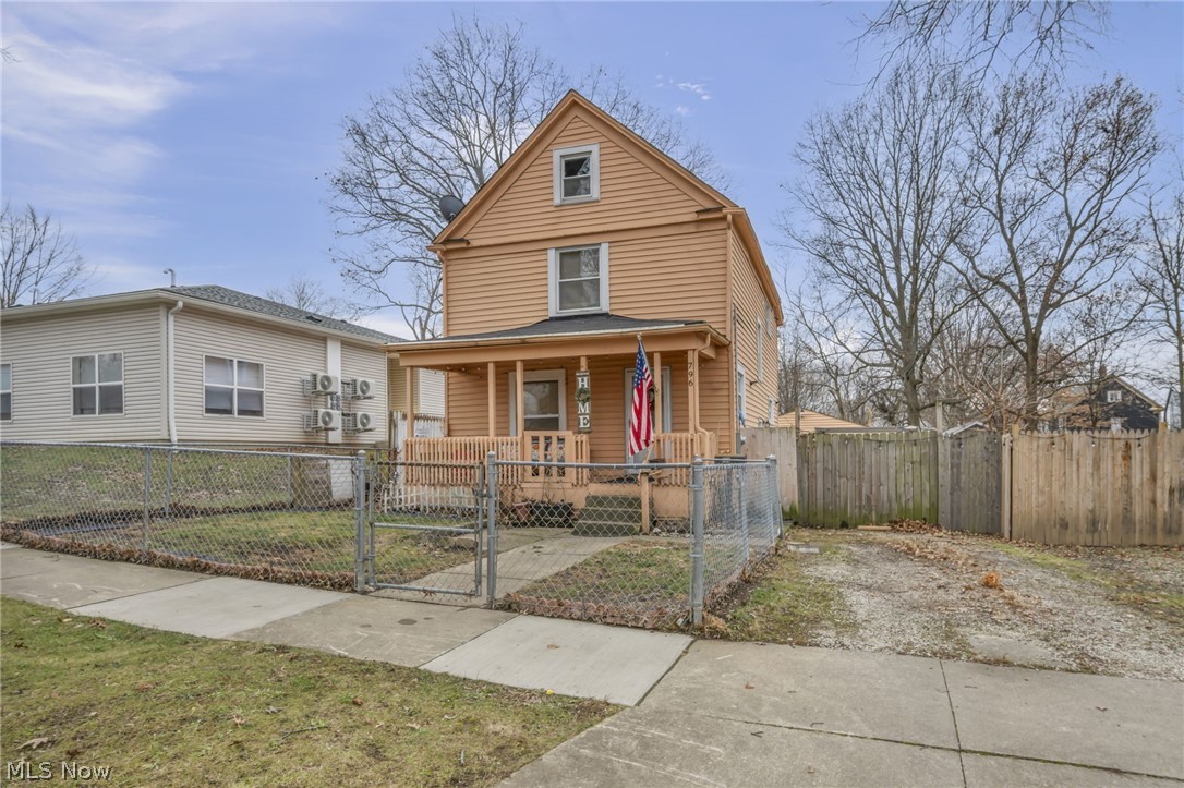 796 Allyn Street Akron OH 44311