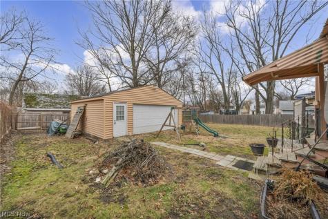 796 Allyn Street Akron OH 44311