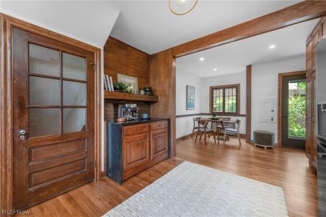 3002 Manchester Road Shaker Heights OH 44122