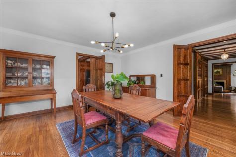 3002 Manchester Road Shaker Heights OH 44122