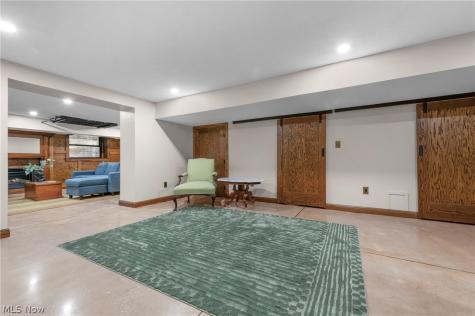 3002 Manchester Road Shaker Heights OH 44122