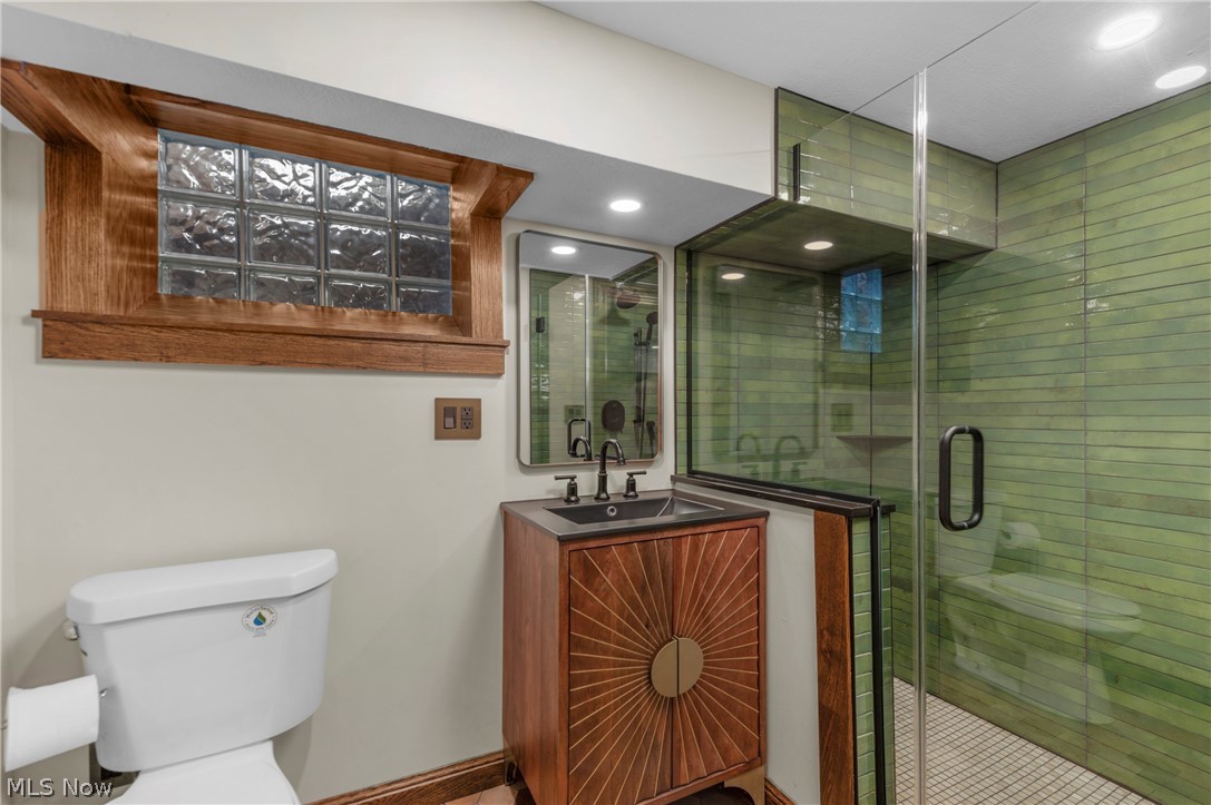 3002 Manchester Road Shaker Heights OH 44122