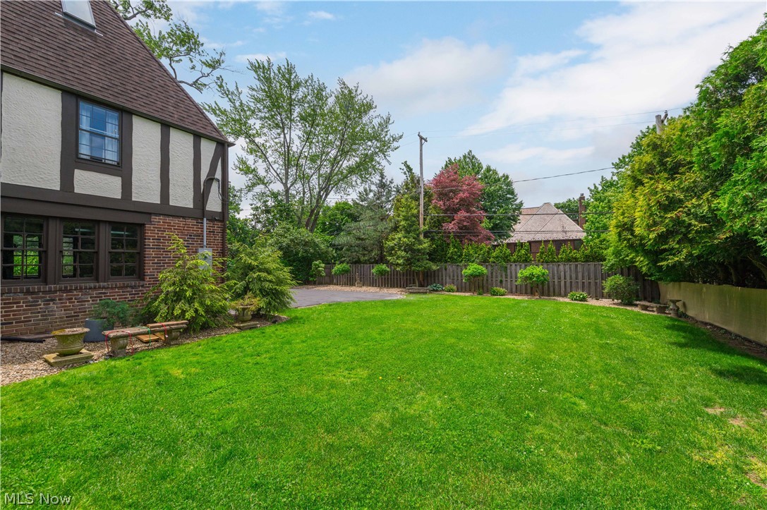 3002 Manchester Road Shaker Heights OH 44122
