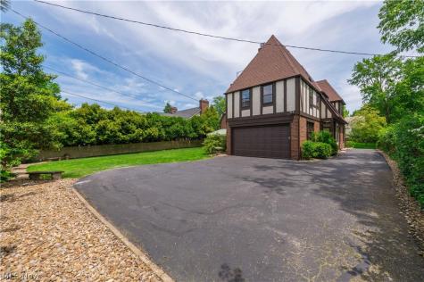 3002 Manchester Road Shaker Heights OH 44122
