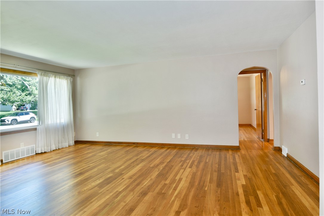 253 Maple Street Newton Falls OH 44444
