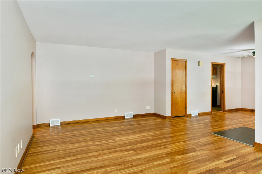 253 Maple Street Newton Falls OH 44444
