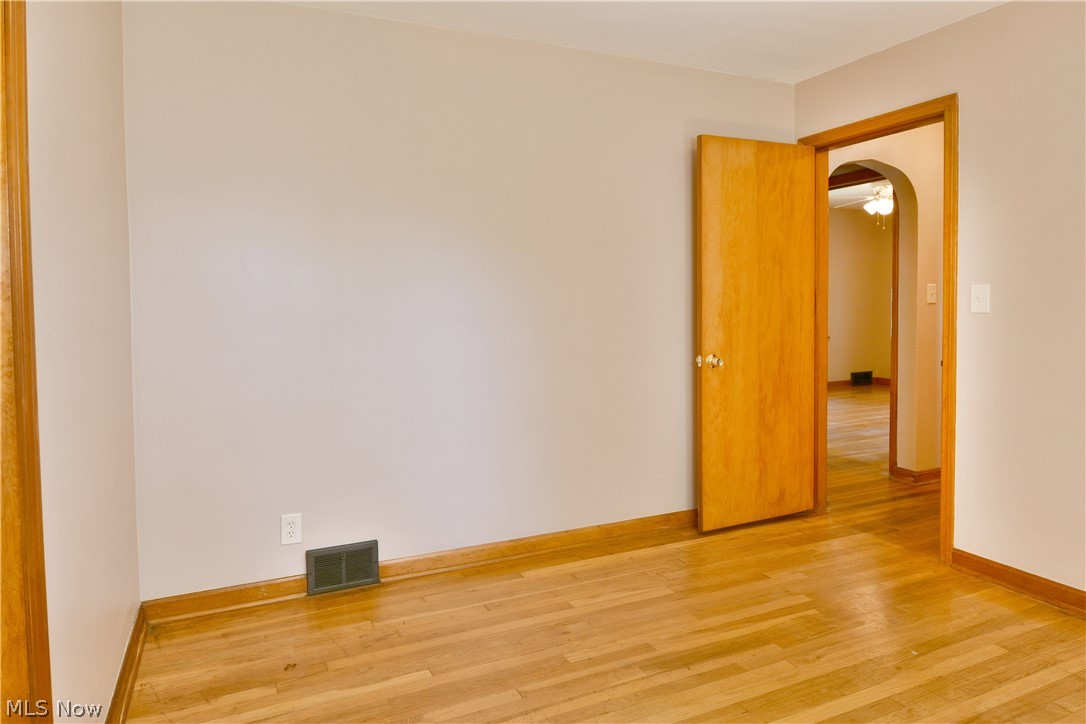 253 Maple Street Newton Falls OH 44444
