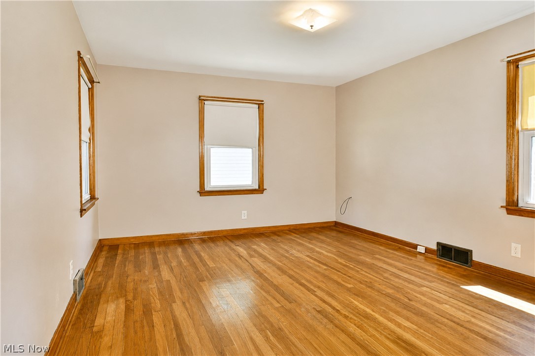 253 Maple Street Newton Falls OH 44444