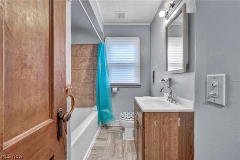 3308 W 125th Street Cleveland OH 44111