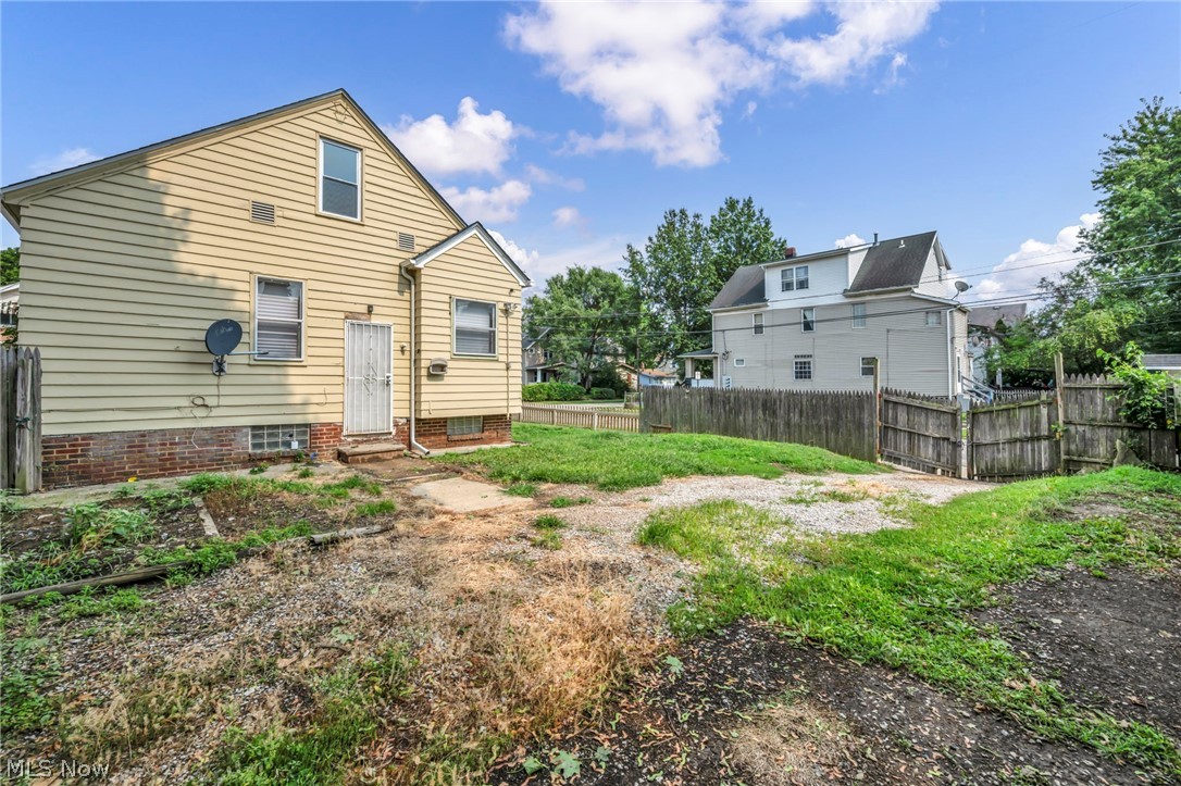 3308 W 125th Street Cleveland OH 44111