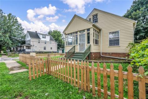 3308 W 125th Street Cleveland OH 44111