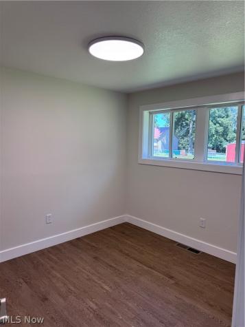 105 Sunnyhill Marietta OH 45750
