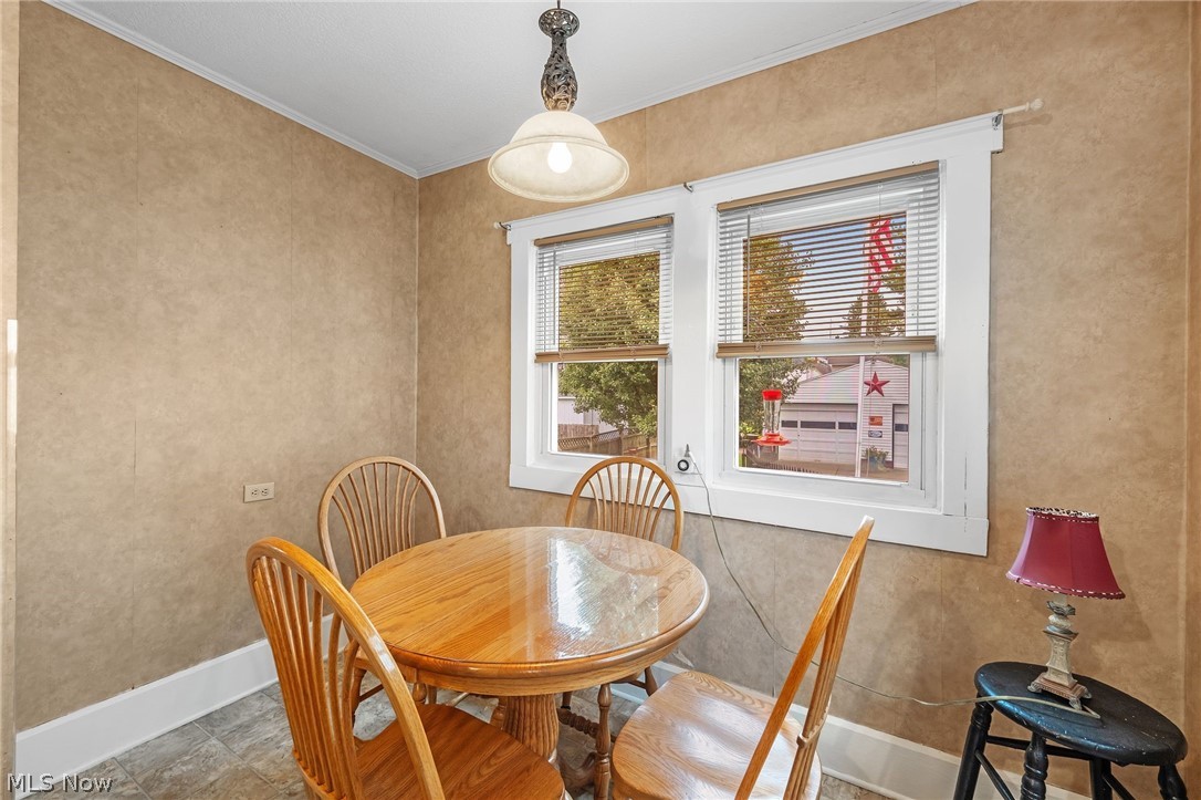 1007 E Gorgas Street Louisville OH 44641