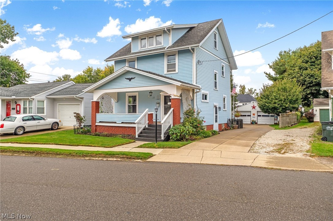 1007 E Gorgas Street Louisville OH 44641