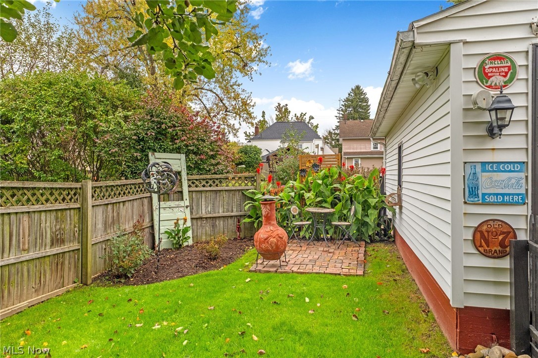 1007 E Gorgas Street Louisville OH 44641