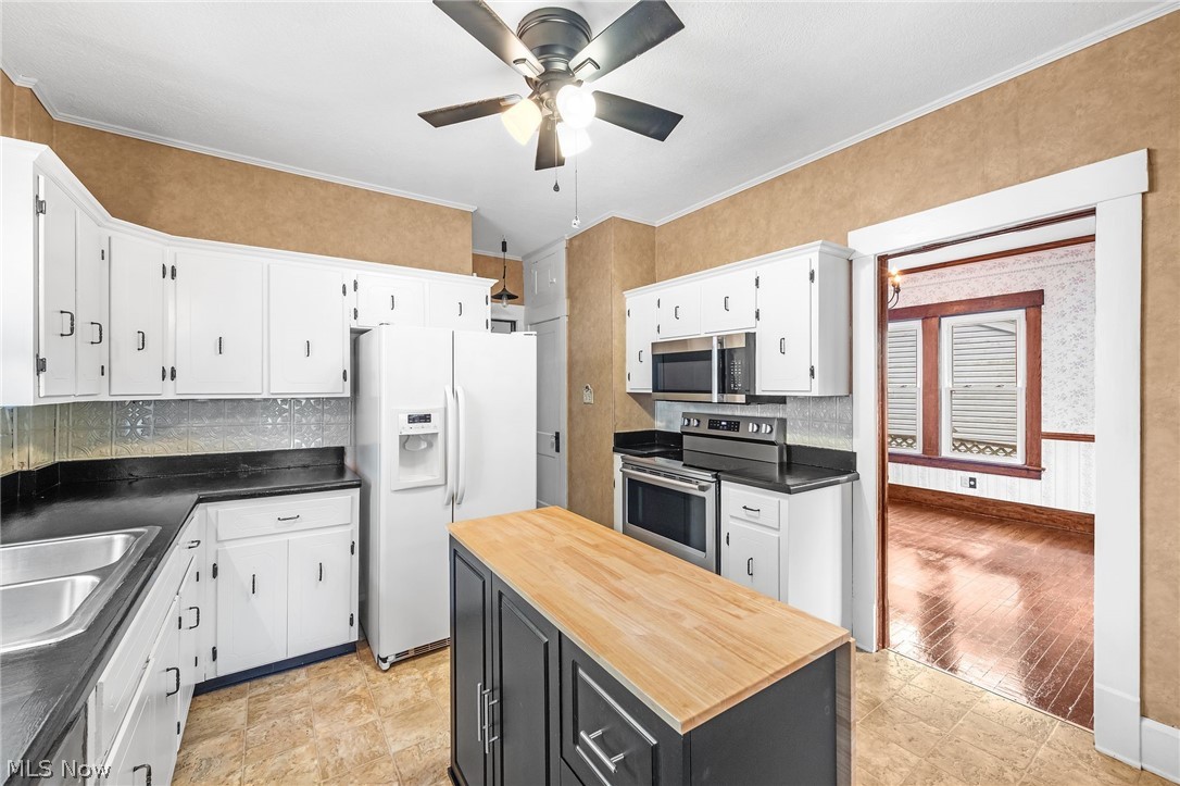 1007 E Gorgas Street Louisville OH 44641