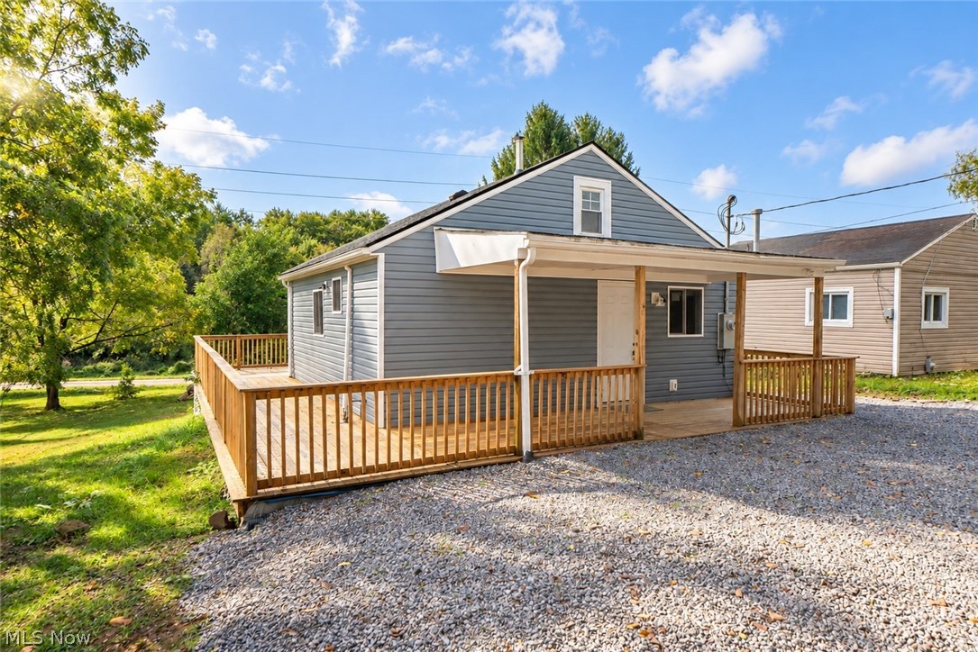318 Elmport Avenue NE Canton OH 44704