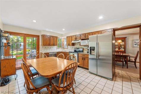 3965 Laurel Glenn Drive Broadview Heights OH 44147