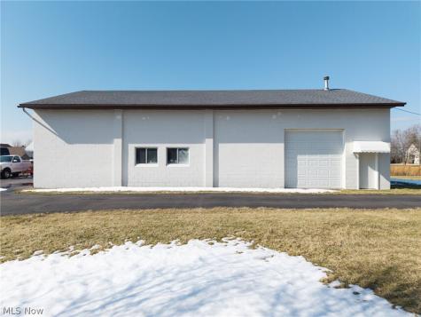 5220 Center Road Brunswick Hills OH 44212