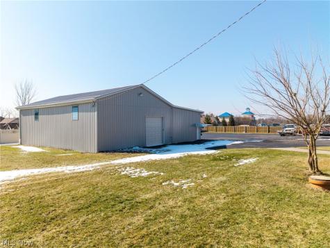 5220 Center Road Brunswick Hills OH 44212