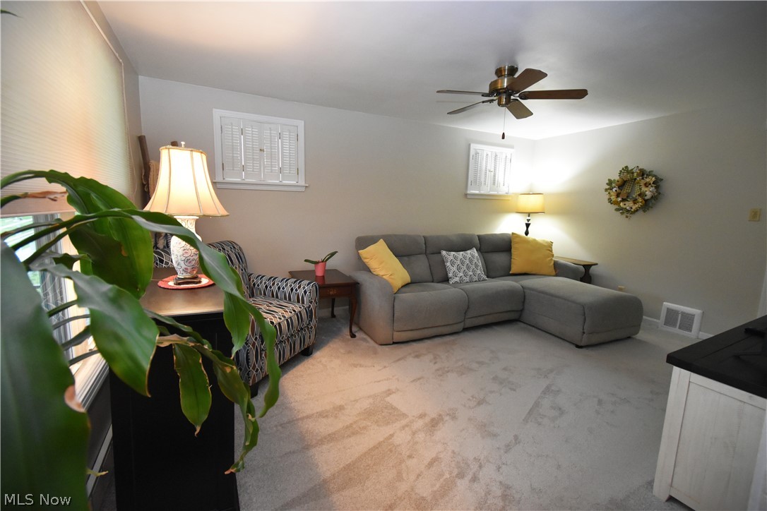 1576 Wakefield Avenue Poland OH 44514