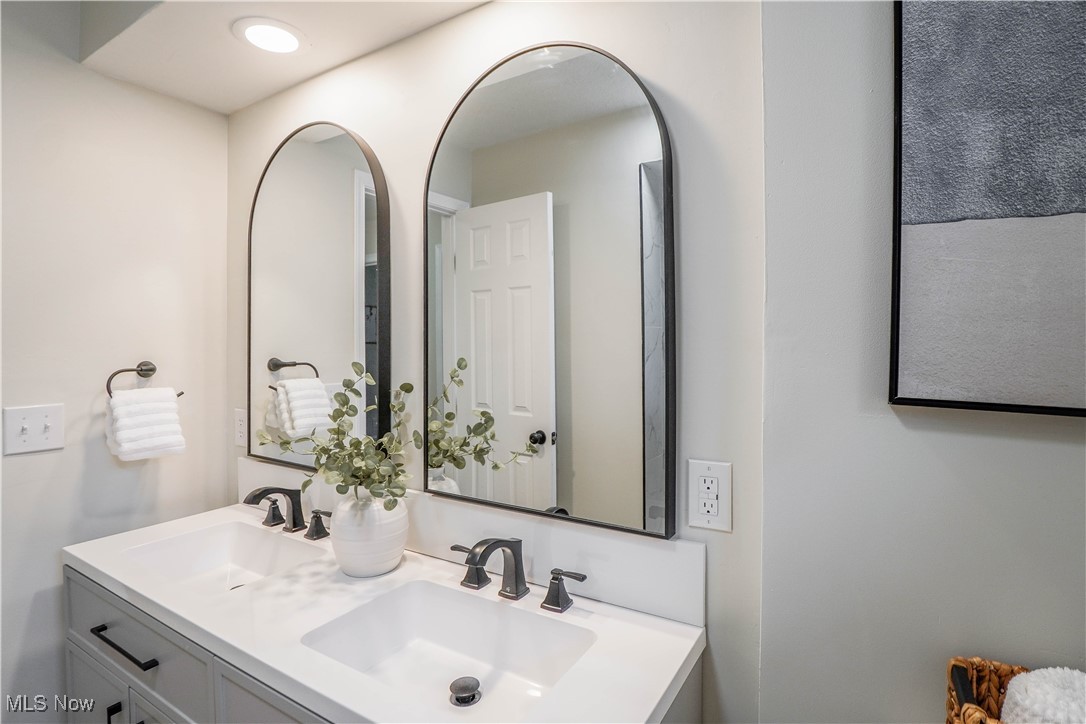 855 Cree Avenue Akron OH 44305