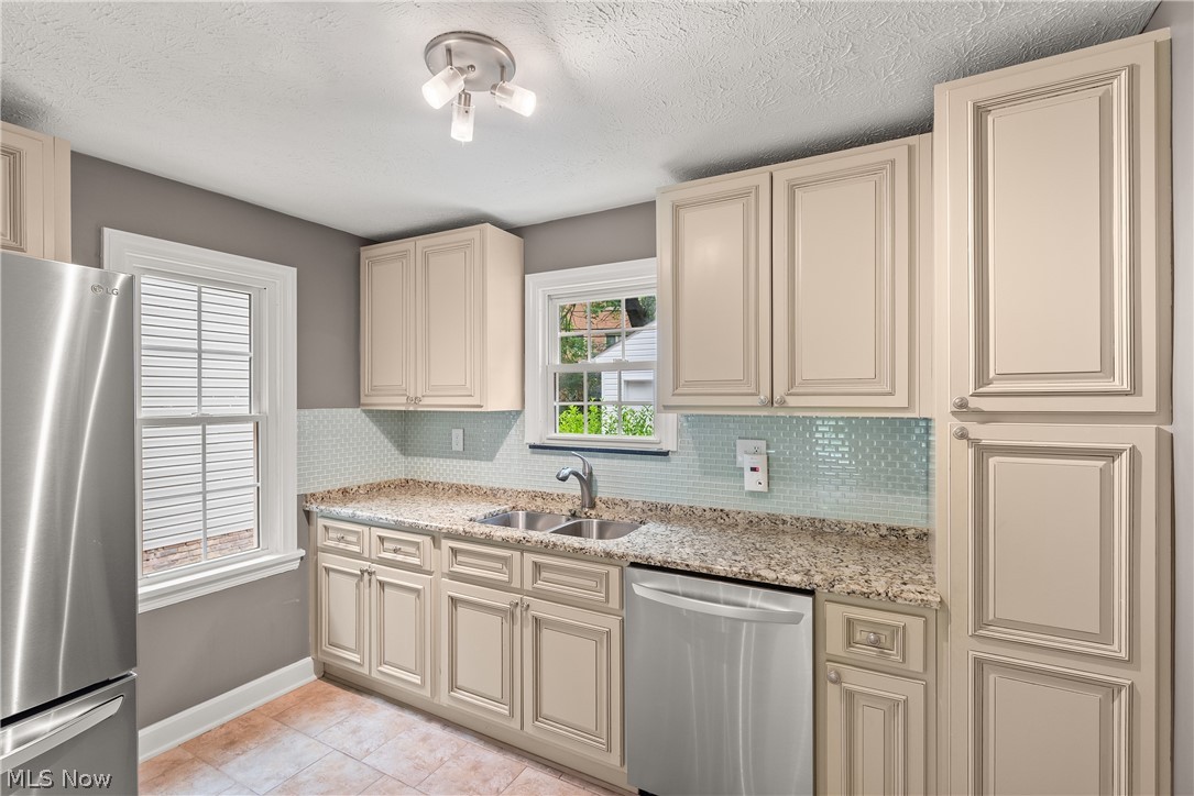 4025 Meadowbrook Boulevard University Heights OH 44118