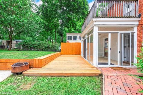 4025 Meadowbrook Boulevard University Heights OH 44118