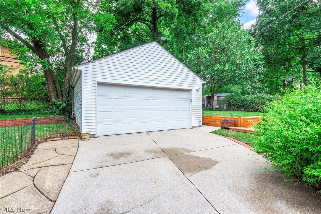 4025 Meadowbrook Boulevard University Heights OH 44118