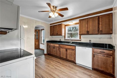 330 18th Street Elyria OH 44035