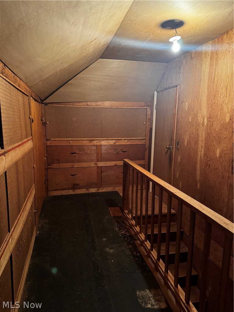 8690 Us Route 62 Killbuck OH 44637