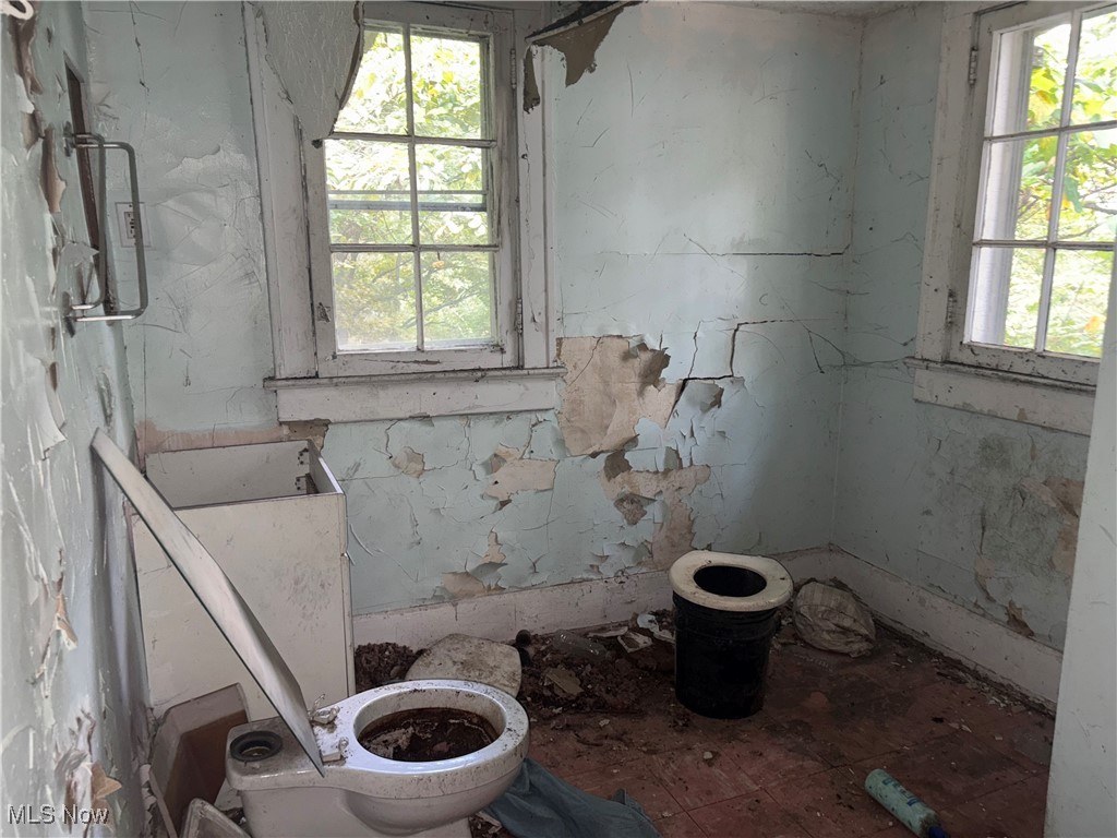 737 Vernon Odom Boulevard Akron OH 44307